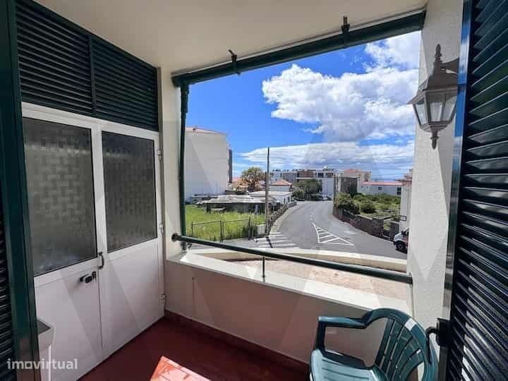 Apartamento T1 Mobilado e Equipado no Centro do Caniço