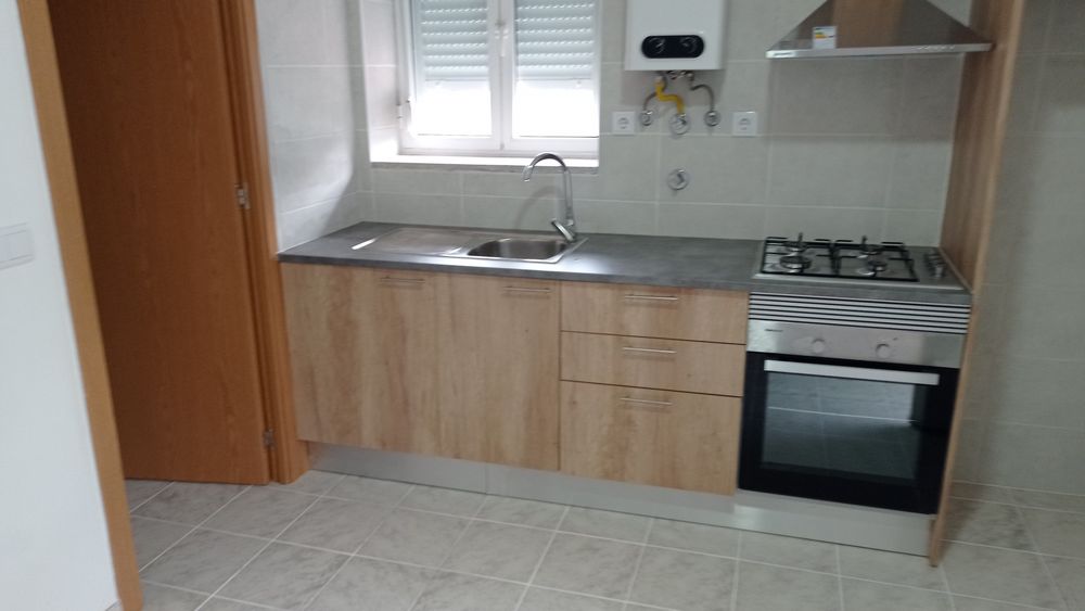 Arrenda -se  T1 450€ mês
