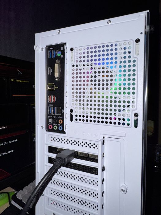 Komputer R5 5600 | RTX 3070 | 16gb | m2 ssd | win 10/11 gamingowy