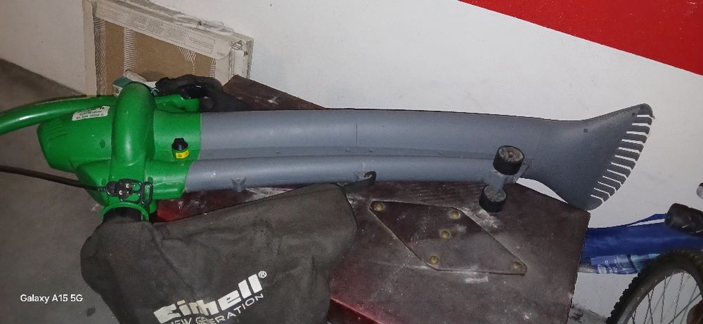 Máquina de soprar e expirar folhas