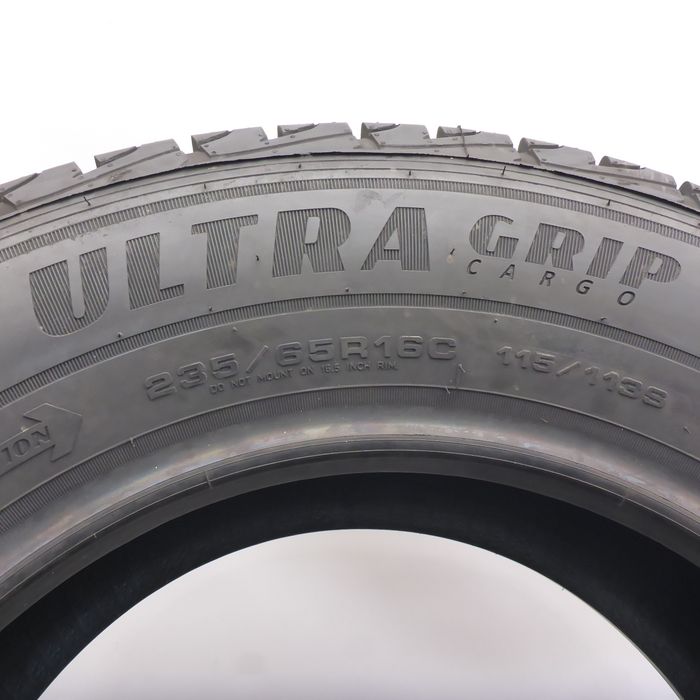 Opony 235/65/16C Goodyear 235/65R16C 115/113S Zimowe 2022 Nieużywane