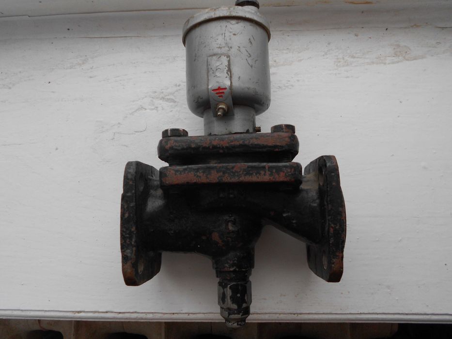 Клапан электромагнитный СВМ 15кч888р Ду 25 мм