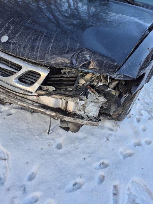 Saab 93 2.0 uszkodzony