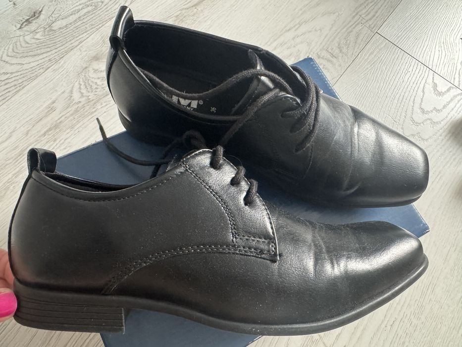 Chłopięce buty eleganckie