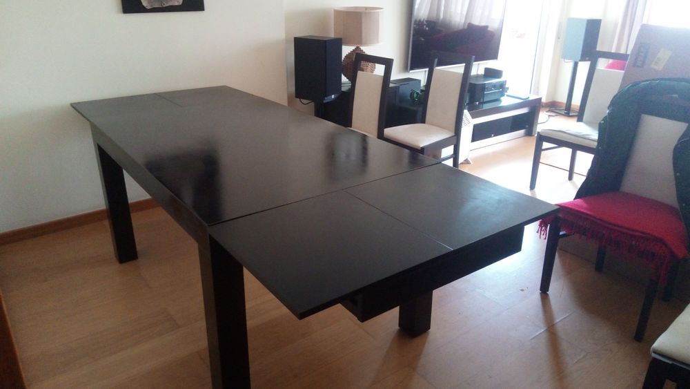 Mobília sala - mesa jantar, cadeiras, aparador, mesa tv