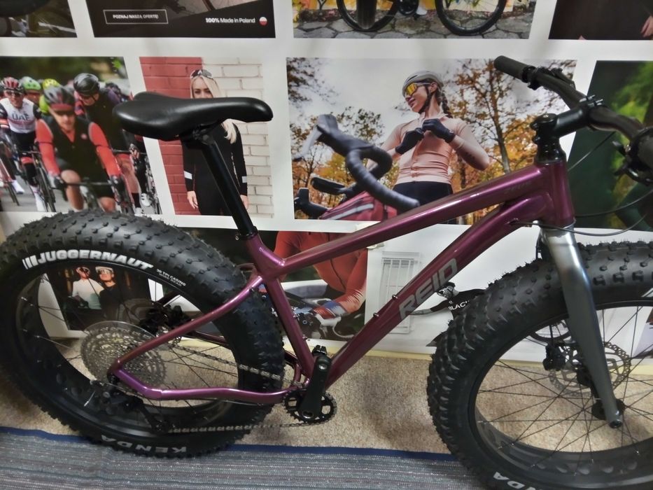 Frajda z jazdy na rowerze cały rok-Tak Reid Zeus