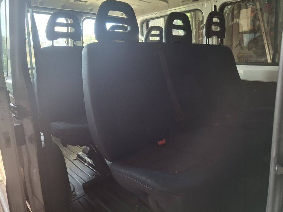 Peugeot boxer 9 lugares