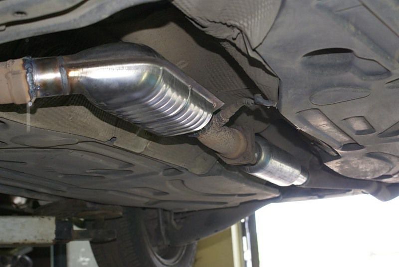 Зварювання, ремонт вихлопних систем на Позняках, антикор днища авто.