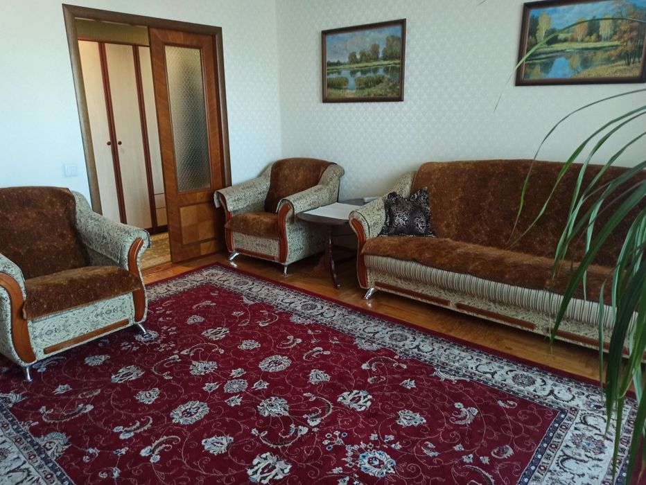 Подобово 3-х кімнатна квартира, р-н вокзалу