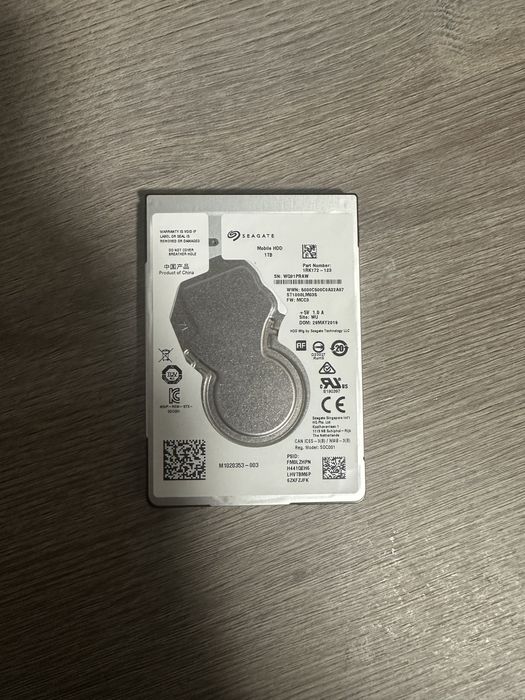 Жорсткий диск Seagate 1TB