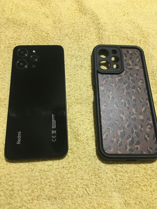 Телефон Redmi 12