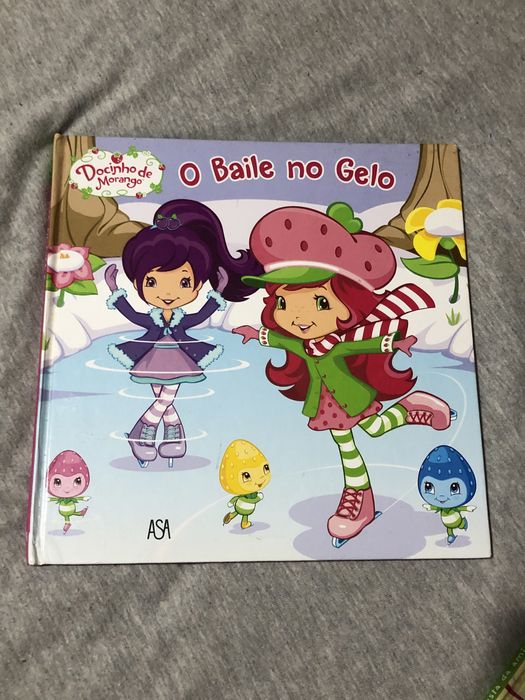 Conjunto de livros da docinho de morango