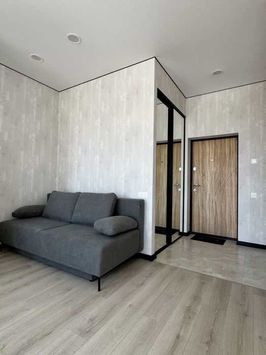 Оренда квартири житло посуточно подобово Одеса Авиньон море паркинг