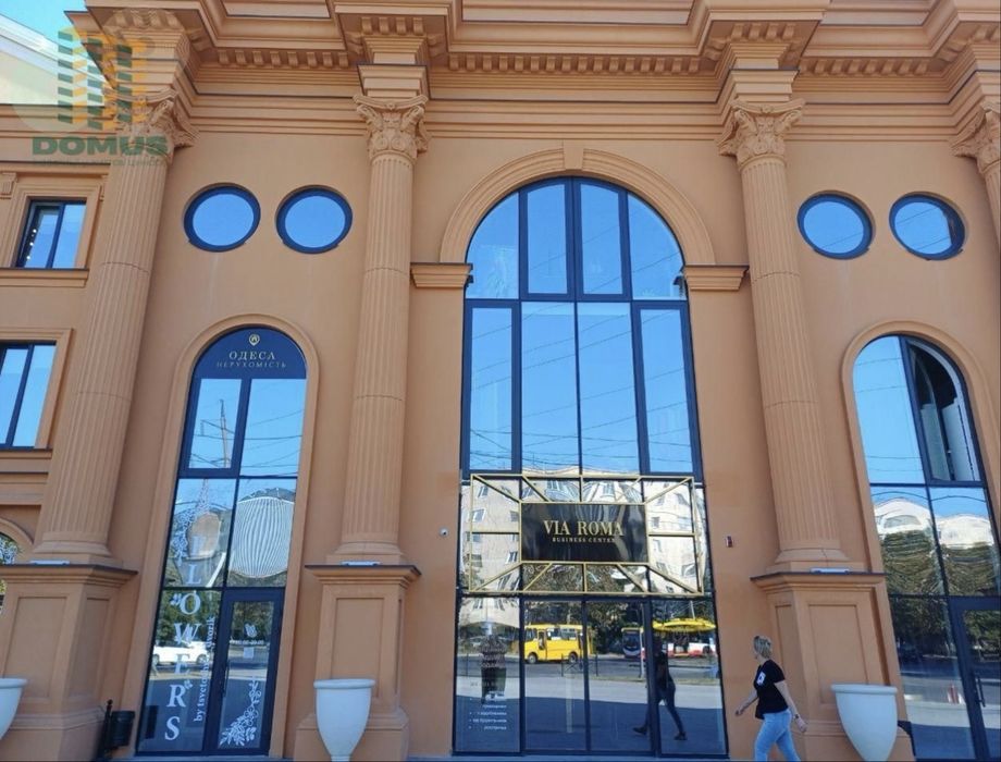 Отдельное нежилое помещ. ЖК Виа Рома Королева/ Инглези парковка/1 этаж