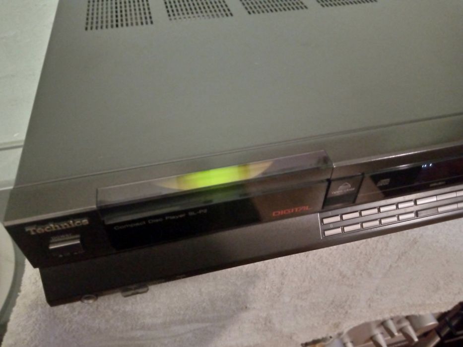 Technics SL-P2 програвач cd