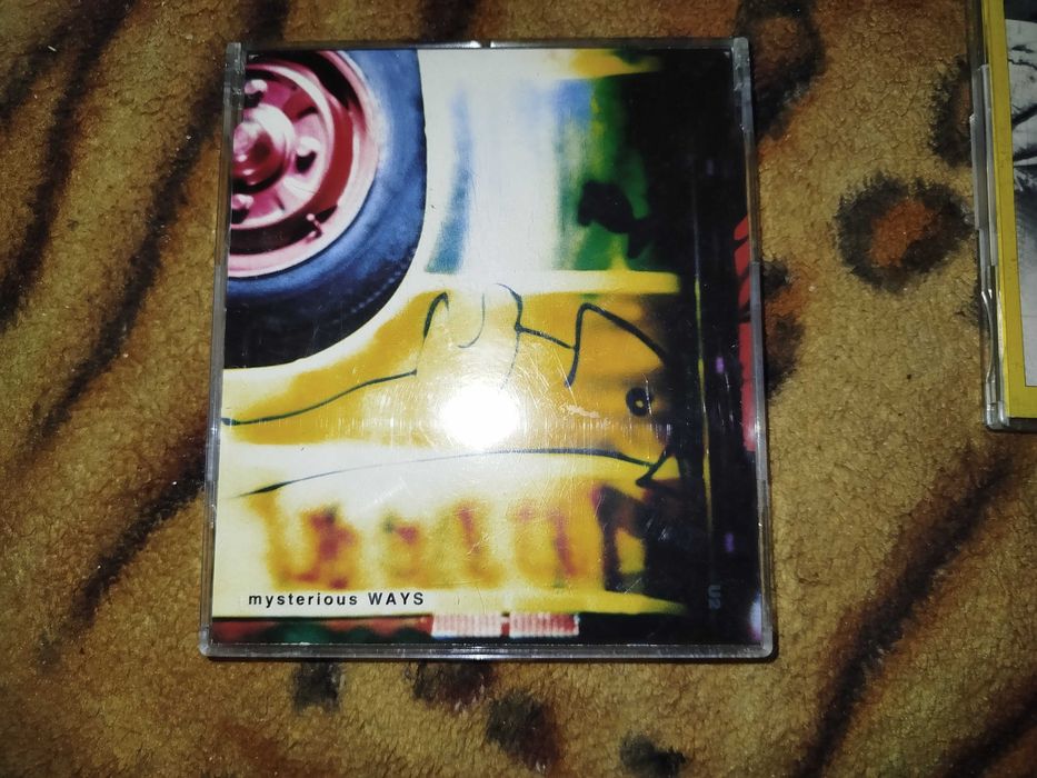 Sprzedam płyty CD zespołu Depeche mode oraz U22