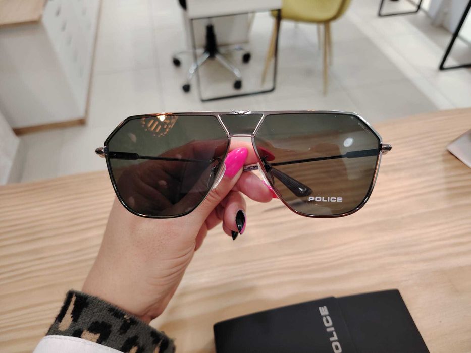 óculos de Sol Police - made in Italy - atitude e estilo!