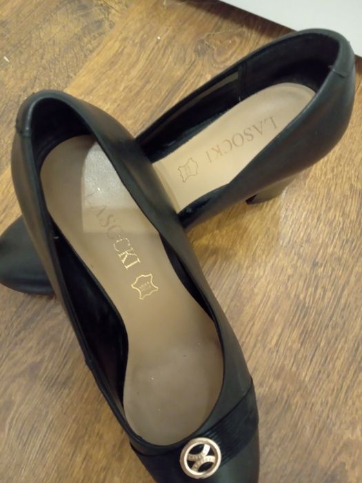 Buty damskie Lasocki