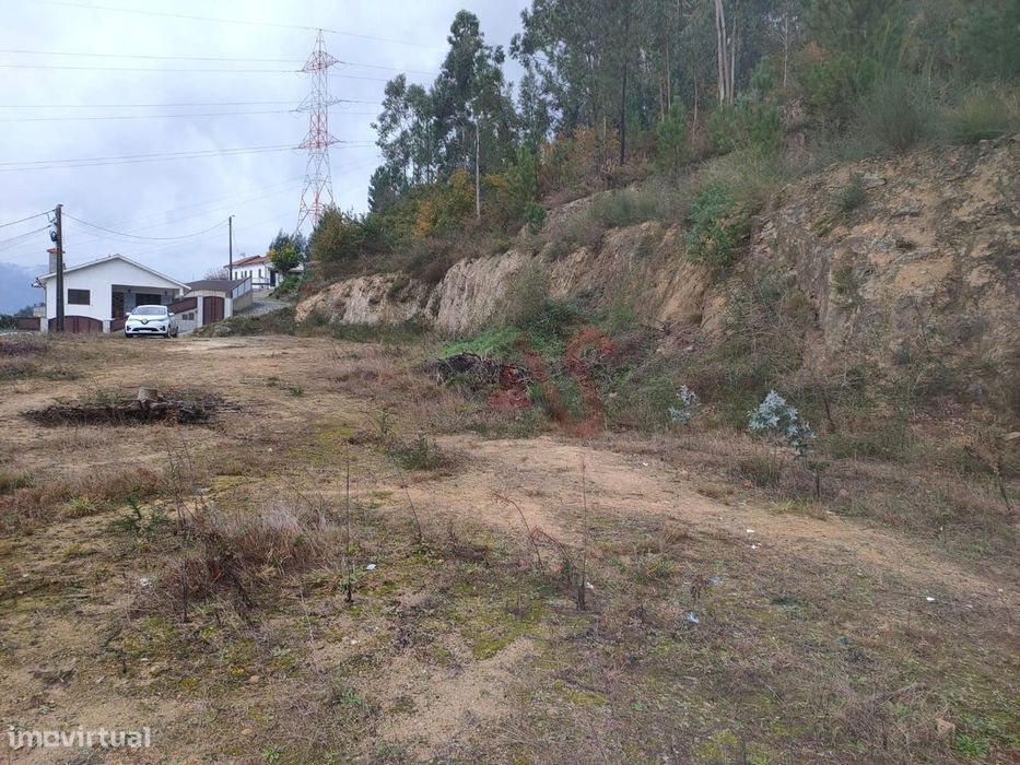 Terreno rústico com 4.884 m² em Santa Eulália, Vizela — Santa Eulália, Braga