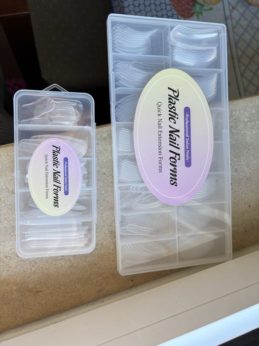 Plastic nail forms professional salon nails