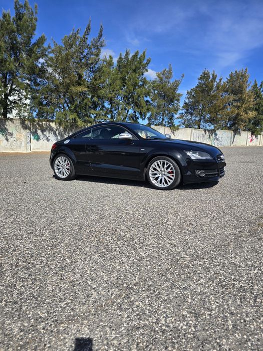 Audi TT 2.0 TDI S-LINE