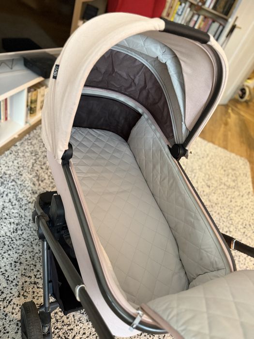 Wózek Venicci Tinum upline