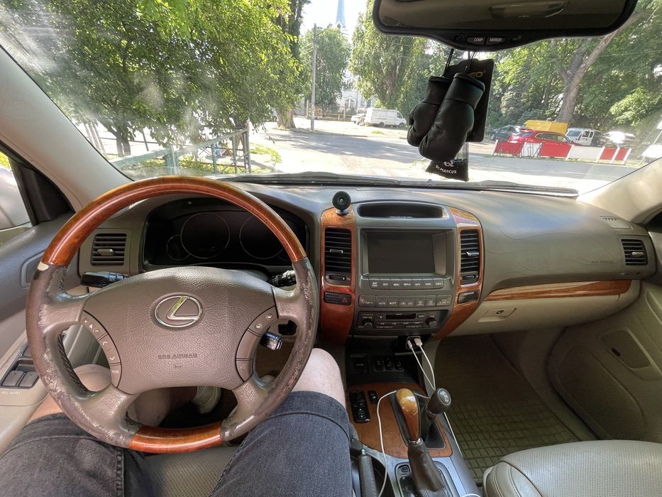Lexus GX470 2006 года
