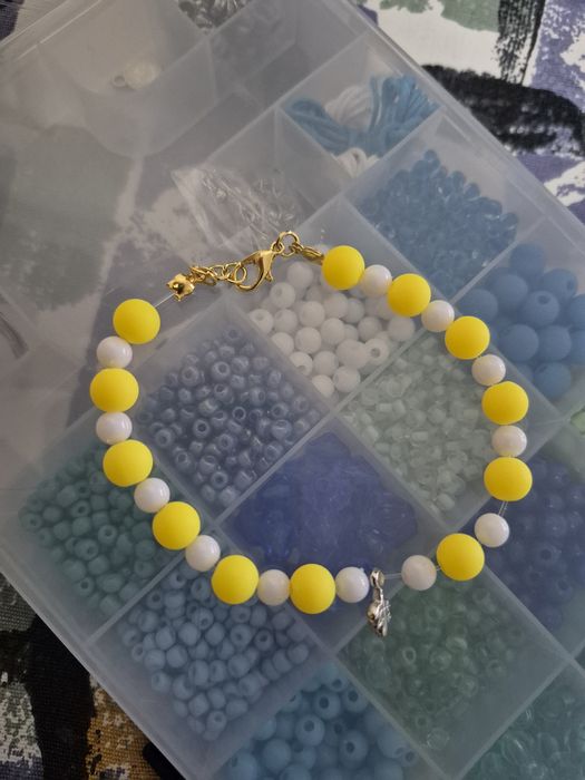 Bransoletka własnoręcznie robiona