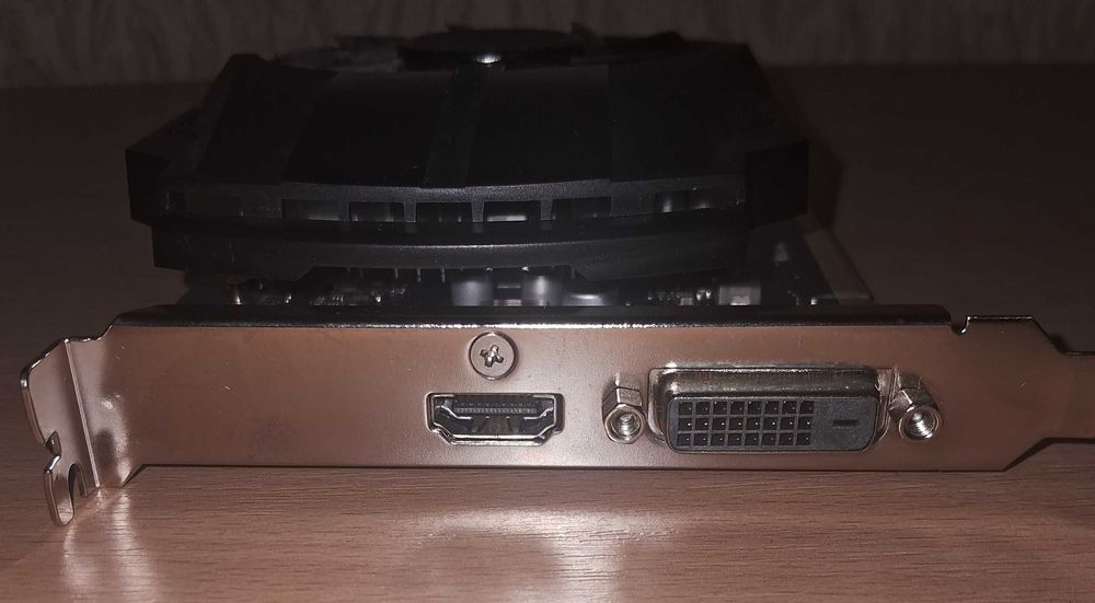 Asus GeForce GT 1030 2GB GDDR5 Phoenix OC