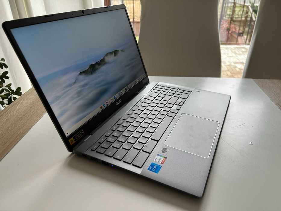 Laptop ACER Chromebook Plus 515 - i5 , 16 GB RAM, 512 GB SSD - idealny