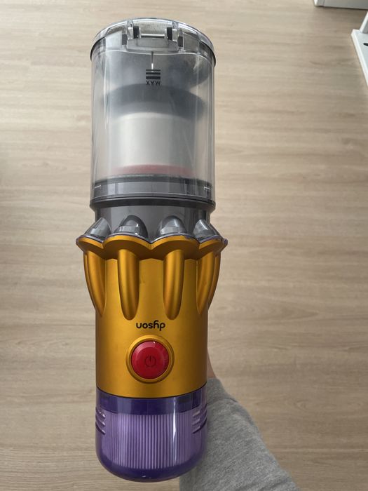 Dyson V12 avariado