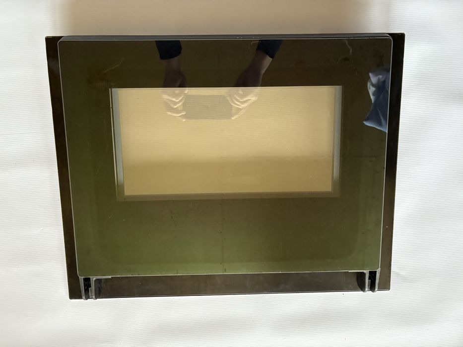 Дверцята дверци б/в духовки ARISTON