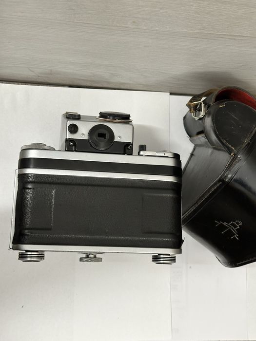 Pentacon Six TTL   Biometar 2.8 / 80 . Carl Zeiss Jena DDR