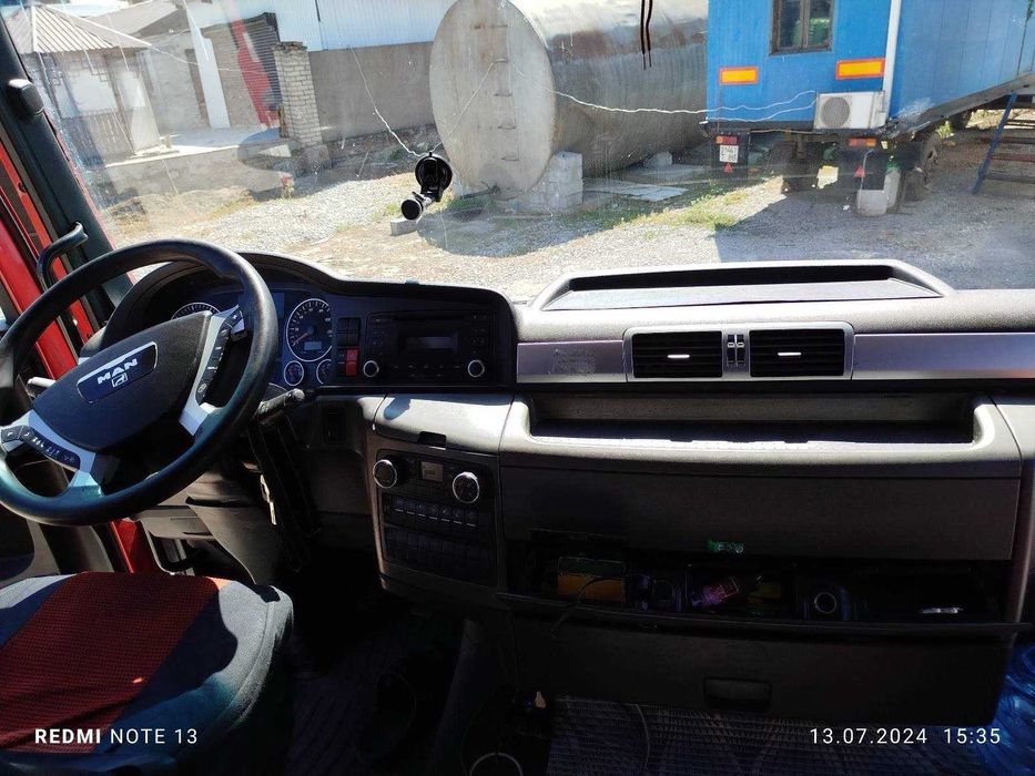 Продам або обміняю МАН ТГХ напівпричіп самоскид ,коробка автомат.