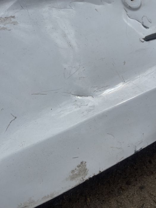 Ляда крышка багажника Toyota Avensis T29 тойота авенсис Т29