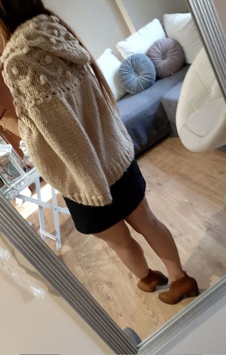 Sweterkowa peleryna ponczo river island