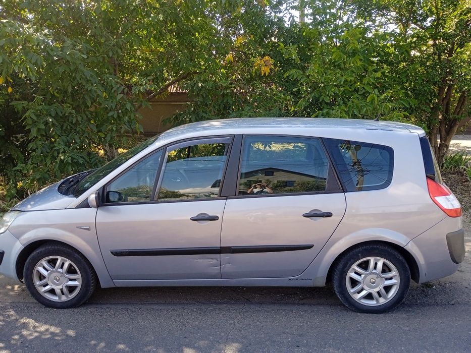 Продам авто Renault Grand Scenik Megan 2