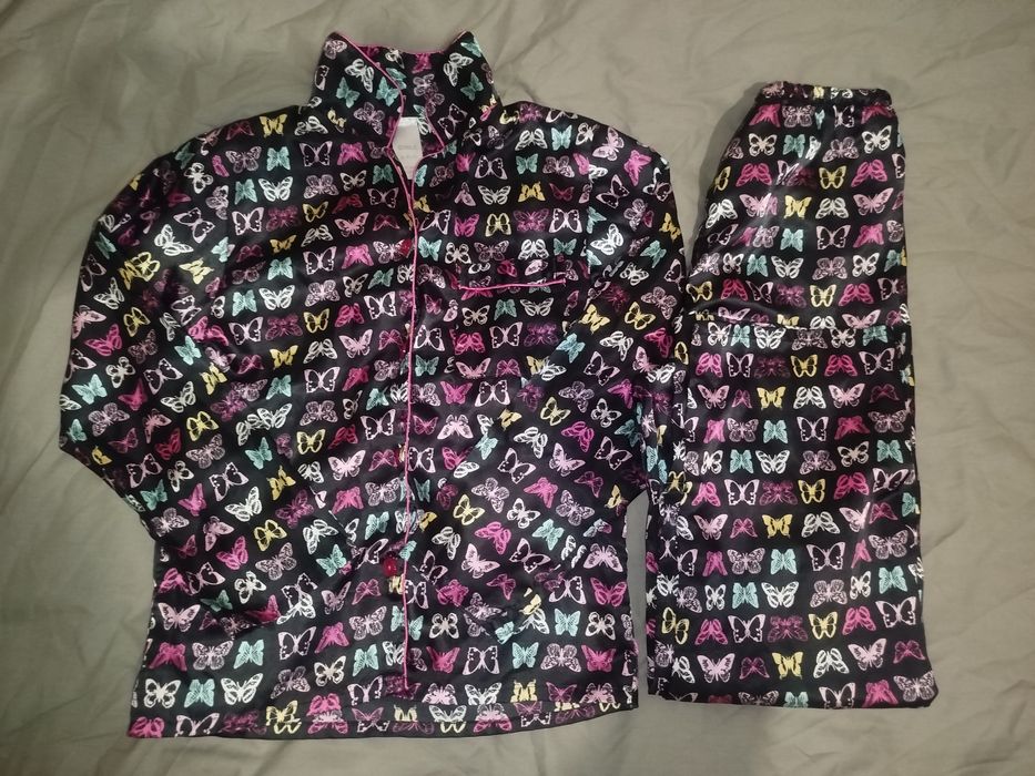 Піжама костюм для дівчинки з метеликами