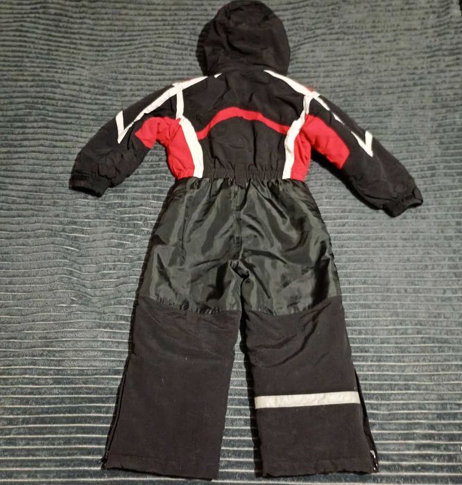 Комбінезон зимовий 116 розмір. Зимний комбинезон для горки.