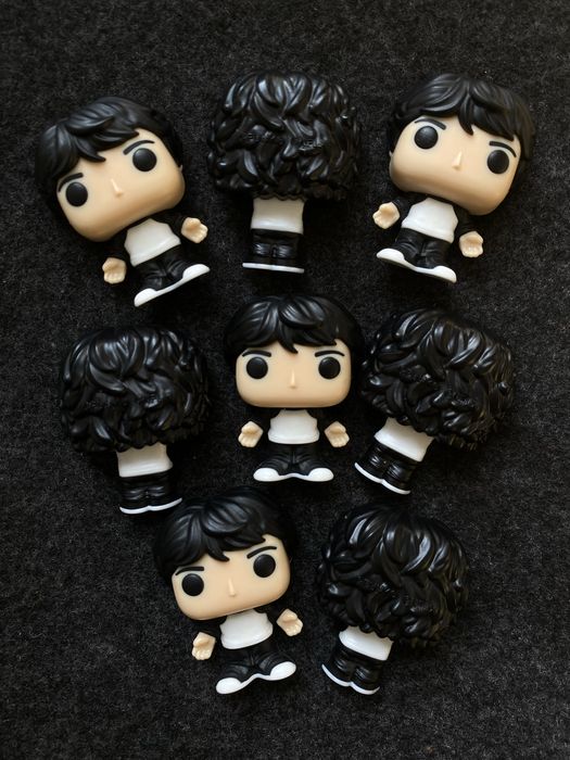 фігурка Майк kinder joy Дивні дива