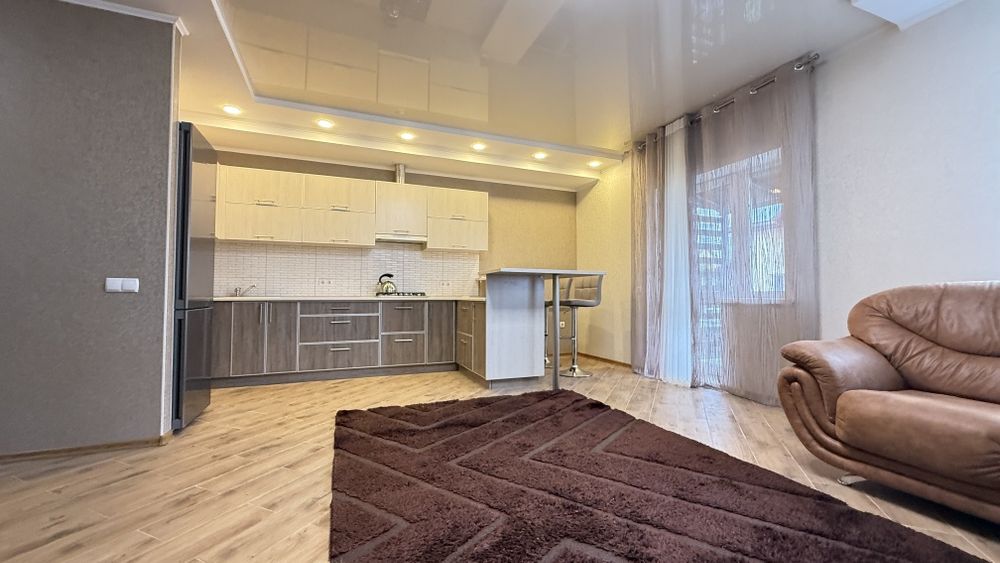 Таунхаус з ремонтом, укомлектоаний, готовий до заселення!Топ докація!