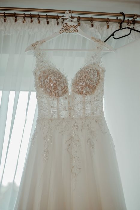 Piękna suknia ślubna