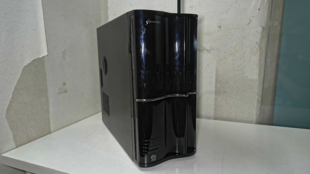 Obudowa Thermaltake Soprano RS 101