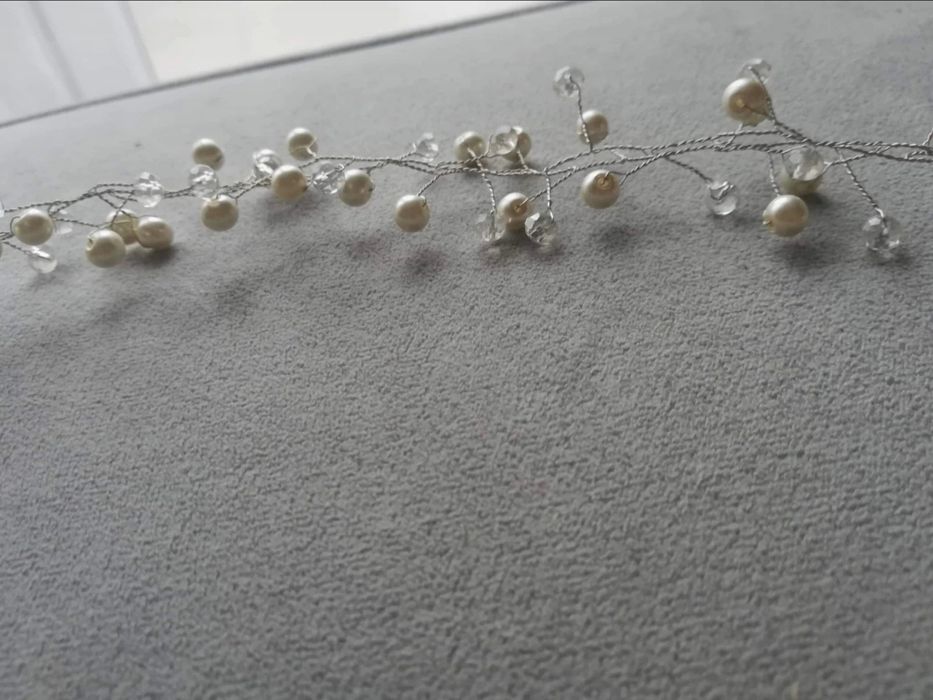 Slubna ozdoba do włosów