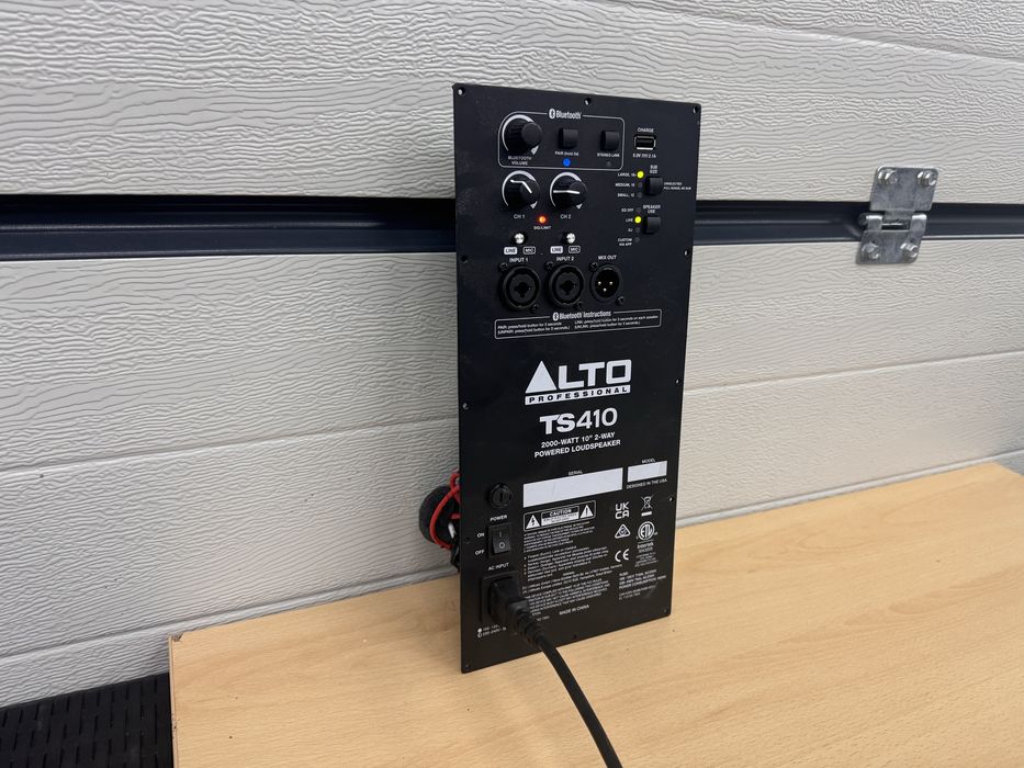 Uszkodzony wzmacniacz do kolumny estradowej alto ts 410 okazja