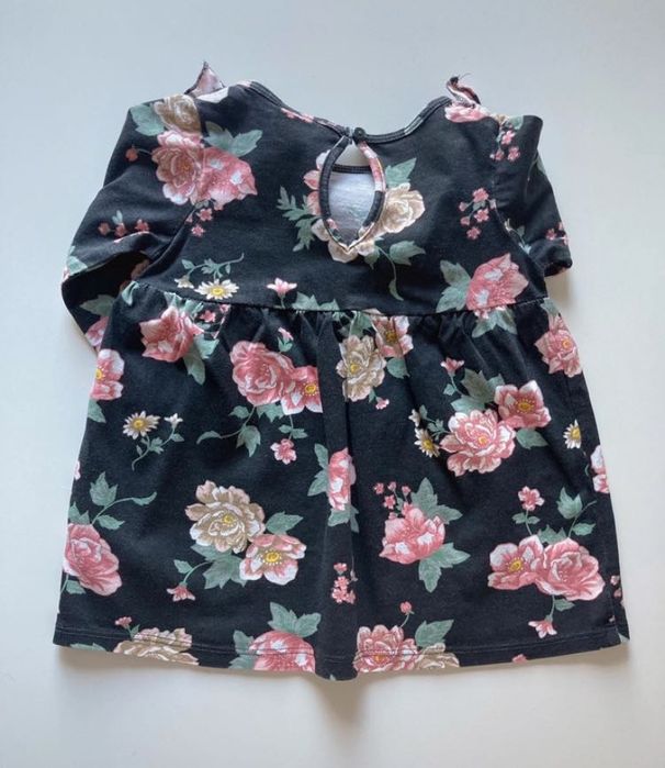 Sukienka w kwiaty H&M