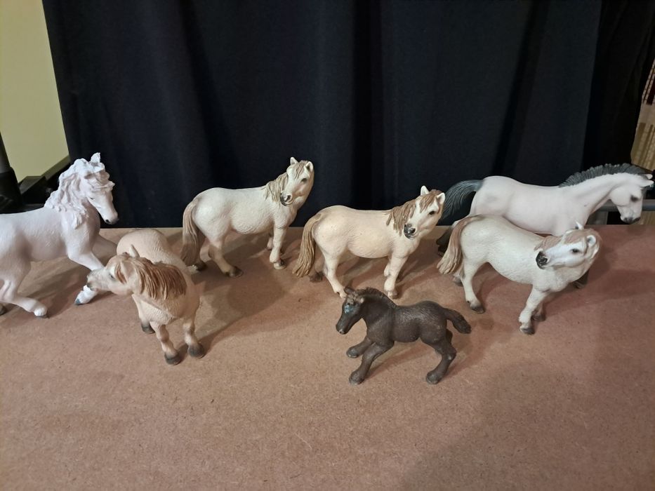 Schleich camargue