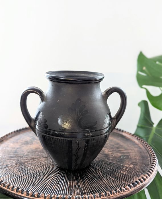 Wazon czarna ceramika