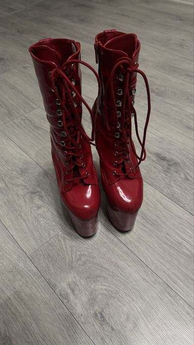 стріпи Pleaser лакові стрипы