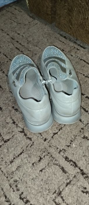 Продам ботинки в ідеальному стані